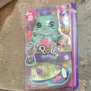 Polly Pocket Dressable Compact Playset - Green and Purple